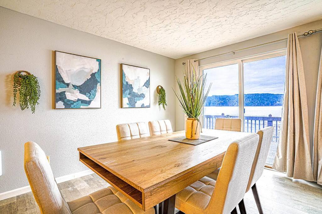 Waterfront Retreat, Relaxation, Fun In Hood Canal Hoodsport Eksteriør billede