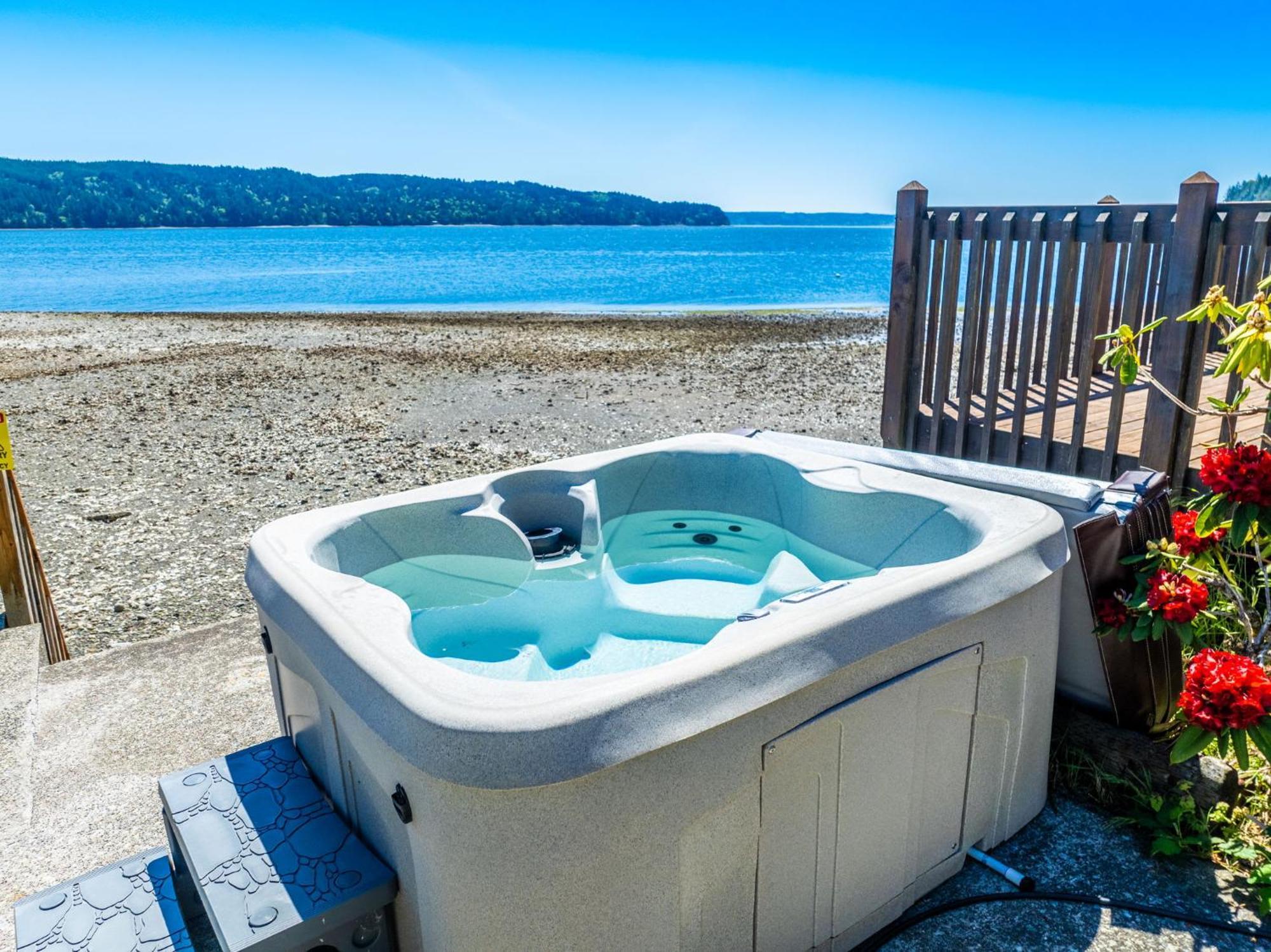 Waterfront Retreat, Relaxation, Fun In Hood Canal Hoodsport Eksteriør billede